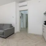 12th Floor Diamond Tower - 72 *