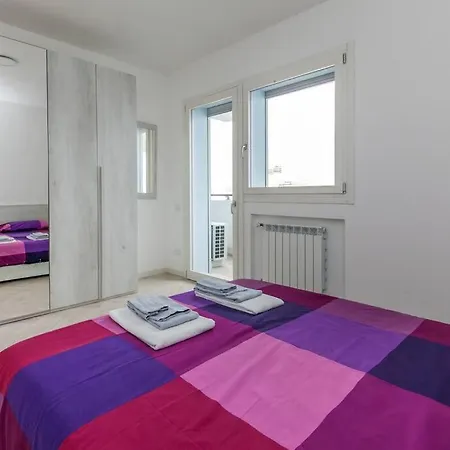 12th Floor Diamond Tower - 72 Daire *
