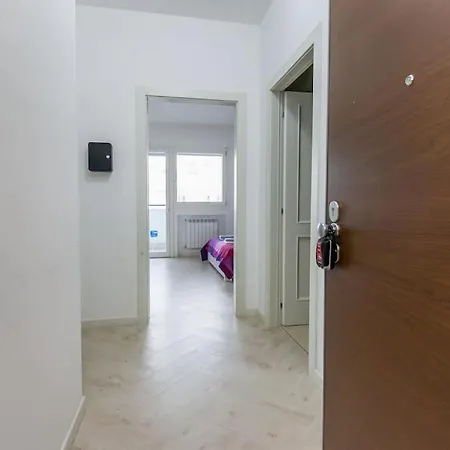 12th Floor Diamond Tower - 72 Apartamento
